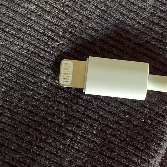 Hoodie Buddies hoodie with earbuds - Picture 9 of 11